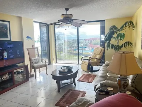 7020 Half Moon Circle Hypoluxo FL 33462