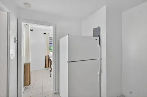 912 38th Street West Palm Beach FL 33407