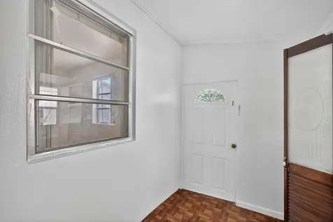 912 38th Street West Palm Beach FL 33407