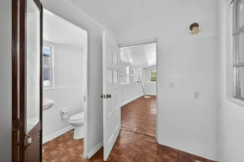 912 38th Street West Palm Beach FL 33407