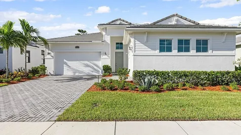 2301 Se Canopy Cove Lane Port Saint Lucie FL 34984