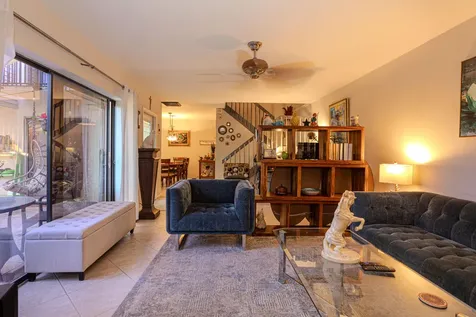 2716 Sw 15th Street Deerfield Beach FL 33442