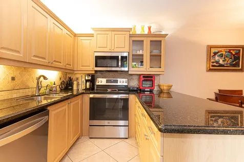 2716 Sw 15th Street Deerfield Beach FL 33442