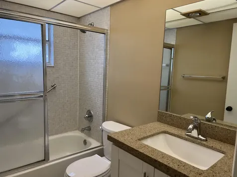 886 Flanders Delray Beach FL 33484
