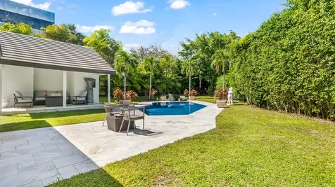 501 Sandpiper Way Boca Raton FL 33431