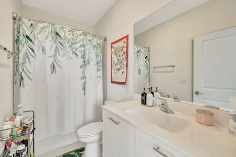 12227 Nw 23rd Path Miami FL 33167