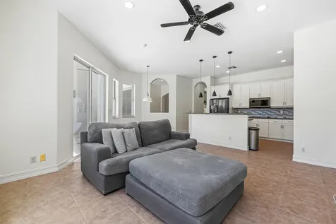 6916 Nw 113th Avenue Parkland FL 33076