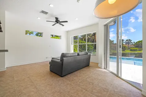 6916 Nw 113th Avenue Parkland FL 33076