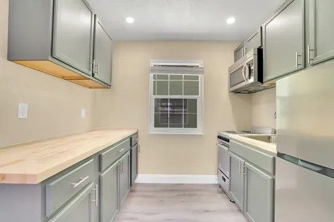 1001 S Federal Highway Lake Worth Beach FL 33460