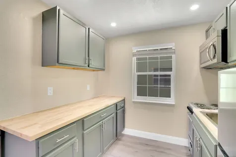 1001 S Federal Highway Lake Worth Beach FL 33460