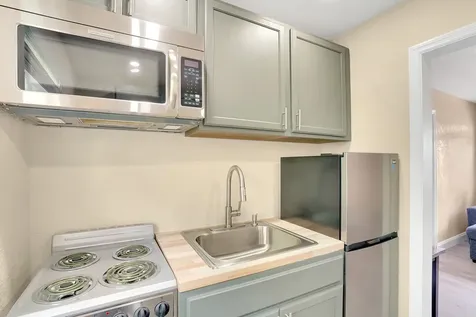 1001 S Federal Highway Lake Worth Beach FL 33460