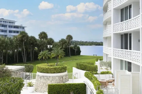2760 S Ocean Boulevard Palm Beach FL 33480