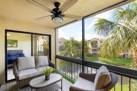 700 Uno Lago Drive Juno Beach FL 33408