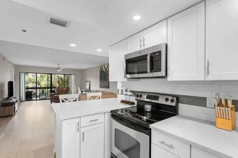 700 Uno Lago Drive Juno Beach FL 33408