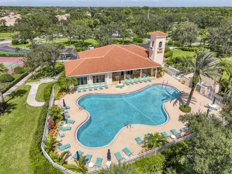 8784 Se Retreat Drive Hobe Sound FL 33455