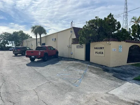 1169 Old Dixie Highway Lake Park FL 33403