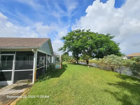 957 Sw Jacqueline Avenue Port Saint Lucie FL 34953