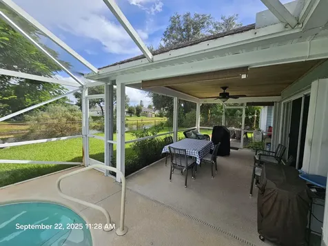 957 Sw Jacqueline Avenue Port Saint Lucie FL 34953