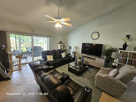 957 Sw Jacqueline Avenue Port Saint Lucie FL 34953