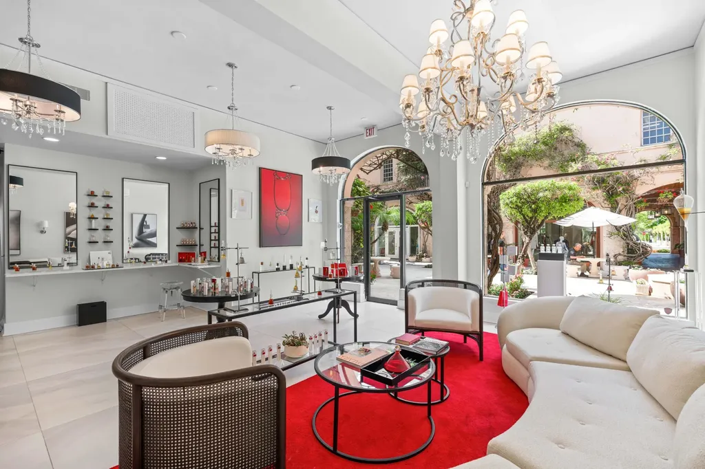 256 Worth Avenue Palm Beach FL 33480