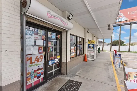 31799 Us Highway 27 Haines City FL 33844