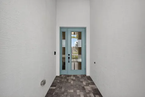 15664 Merritt Drive Westlake FL 33470