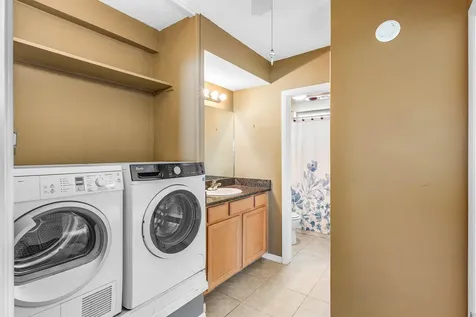 40 Se 13th Street Boca Raton FL 33432