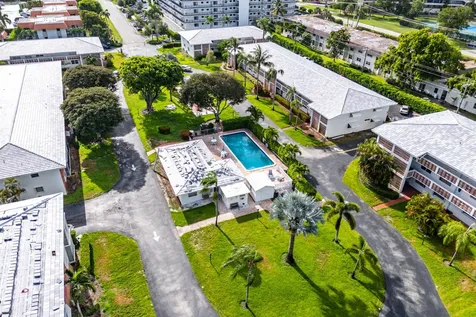 40 Se 13th Street Boca Raton FL 33432