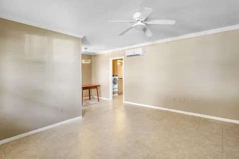 40 Se 13th Street Boca Raton FL 33432