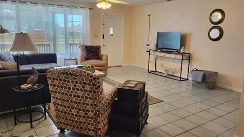 1114 Lisa Lane Okeechobee FL 34974