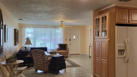 1114 Lisa Lane Okeechobee FL 34974