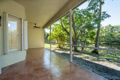 1722 Sawgrass Circle Greenacres FL 33413