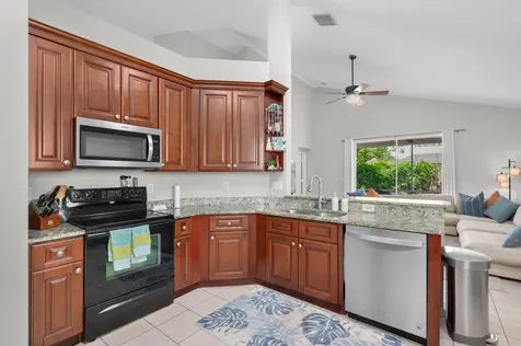 2915 Sw Pond Way Palm City FL 34990