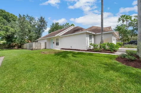 2915 Sw Pond Way Palm City FL 34990