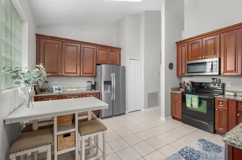2915 Sw Pond Way Palm City FL 34990