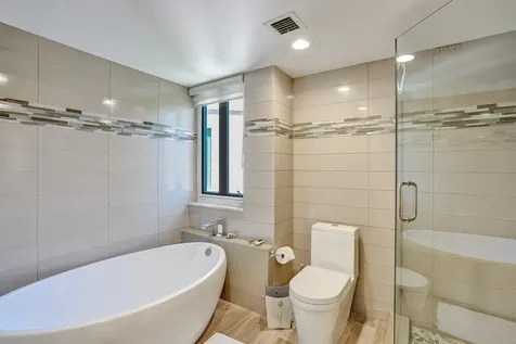 100 SE 5th Avenue Boca Raton FL 33432