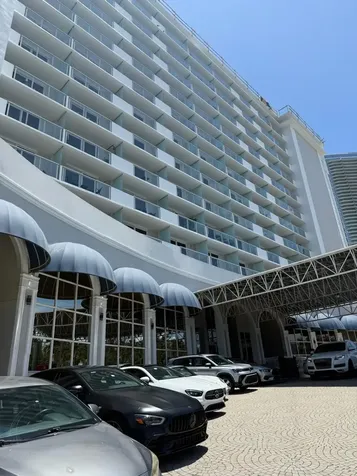 19201 Collins Avenue Sunny Isles Beach FL 33160