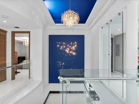 3917 Sw 42nd Avenue Miami FL 33146