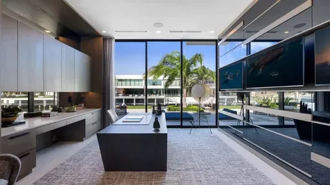 207 W Coconut Palm Road Boca Raton FL 33432