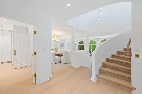 245 Everglade Avenue Palm Beach FL 33480