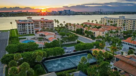 245 Everglade Avenue Palm Beach FL 33480