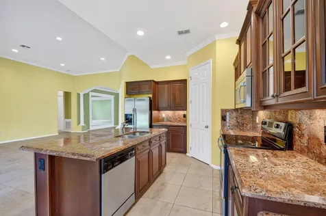 2355 Bellarosa Circle Royal Palm Beach FL 33411