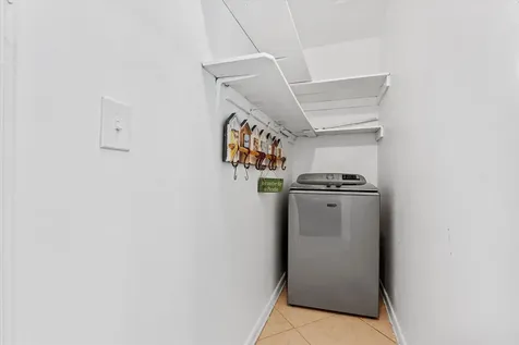 919 Ne 26th Avenue Pompano Beach FL 33062