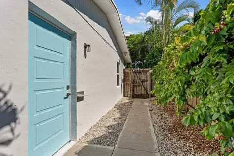 919 Ne 26th Avenue Pompano Beach FL 33062