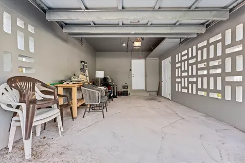 919 Ne 26th Avenue Pompano Beach FL 33062