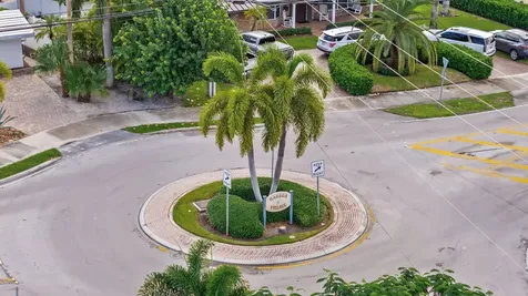 919 Ne 26th Avenue Pompano Beach FL 33062