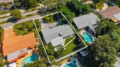 919 Ne 26th Avenue Pompano Beach FL 33062