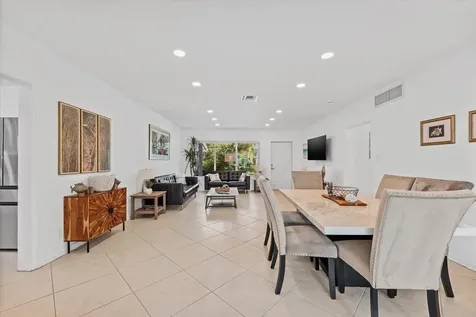 919 Ne 26th Avenue Pompano Beach FL 33062