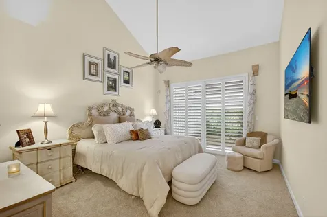 26 Porta Vista Circle Palm Beach Gardens FL 33418