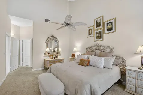 26 Porta Vista Circle Palm Beach Gardens FL 33418
